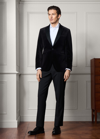 Peak Lapel Velvet Jacket